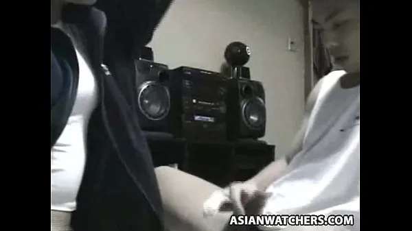 Frisse korean blonde stewardess 001 energievideo's
