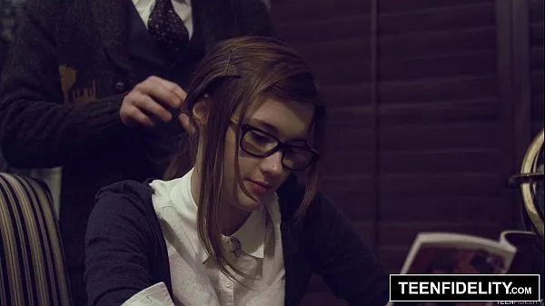 Fresh TEENFIDELITY - Cutie Alaina Dawson Creampied on Teacher's Desk energy Videos
