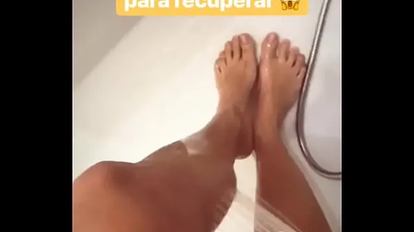 新鲜Instagram video Irene Junquera shower reflection能量视频
