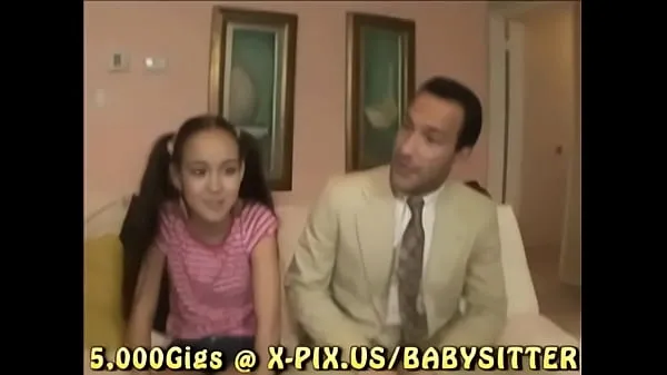 Sveži videoposnetki o Asian Babysitter energiji