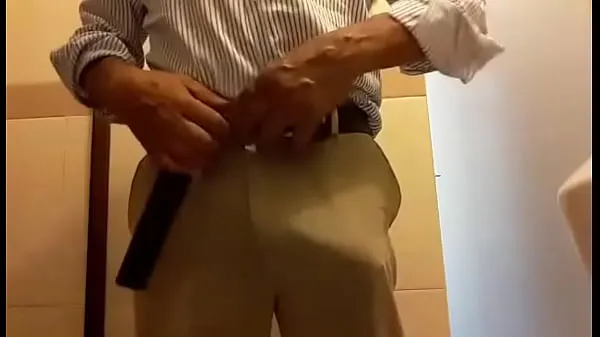 Mature man shows me his cock Video tenaga segar