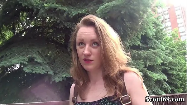 تازہ GERMAN SCOUT - SKINNY REDHEAD TEEN EMMA ANAL SEX AT CASTING توانائی کے ویڈیوز