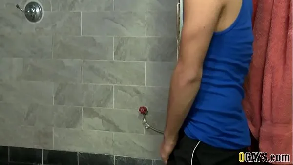 Video di Divertimento in doccia - Mario Costa, Mike Chambersenergia fresca