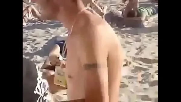 신선한 Public sex on the beach 에너지 동영상