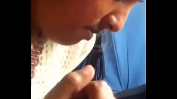 신선한 Horny tamil girl sucking black cock and caring it with her tongue 에너지 동영상
