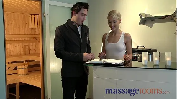 新鲜Massage Rooms Uma rims guy before squirting and pleasuring another能量视频