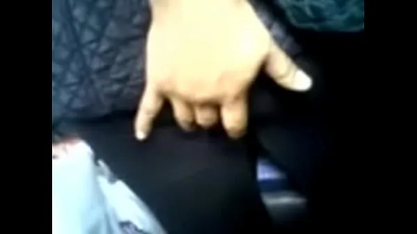 Čerstvá videa o Finger Touching My Hot Wife's Ass energii