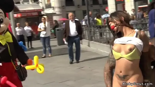 Video energi Spanish babe fucked in public sex shop segar