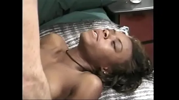 Taze Superb ebony model Meka enjoys white cock in her wet deep cunt Enerji Videoları
