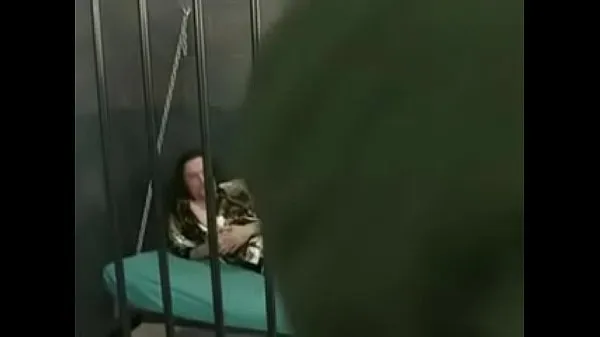Čerstvá videa o German prison piss energii