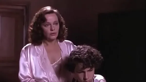 Fersk Malizia 1973 sex movie scene pussy fucking orgasms energivideoer