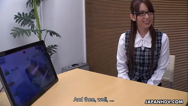 Frisse Japanese office lady, Yui Hatano is naughty, uncensored energievideo's