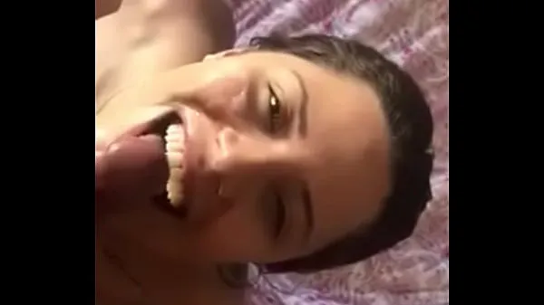 Čerstvé oral sex with milk in the face energetické videá