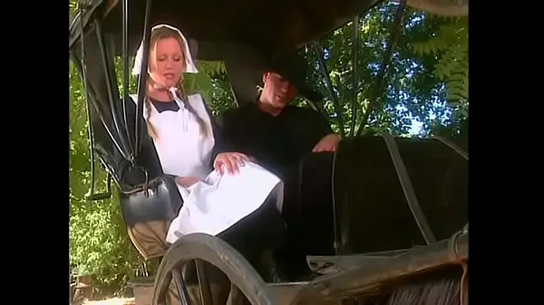 Taze Horny Amish scored his blonde busty wife Nina Ferrari to do it in horse carriage Enerji Videoları