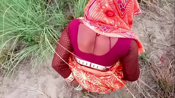 تازہ Sister-in-law said, brother-in-law enjoys getting fucked in the field توانائی کے ویڈیوز