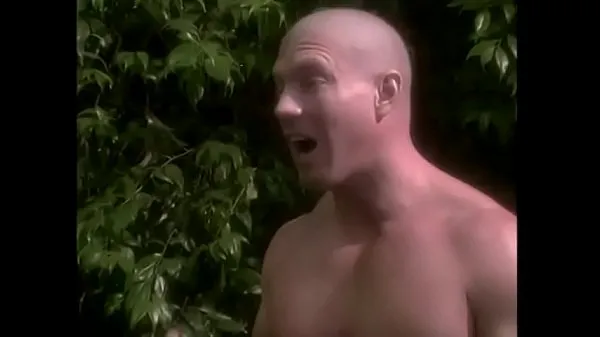 Fersk Enveloped by nature an alluring blonde sustains a powerful fucking in paradisaical thickets energivideoer
