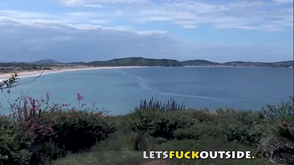 新鮮なLet's Fuck Outside - Beach 3Some n DP w/ Tanned Beautyエネルギーの動画