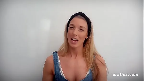 مقاطع فيديو Leggy Lana Sexy Close Up Masturbation جديدة للطاقة