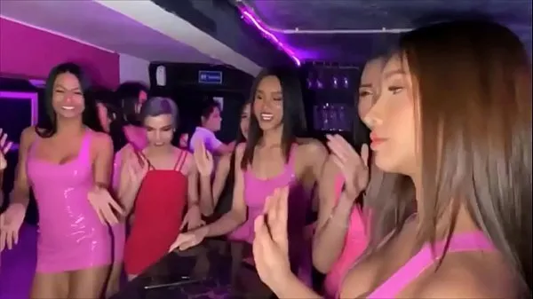 تازہ Latina T-girl whore is a cocksucker and a prostitute توانائی کے ویڈیوز