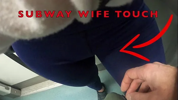 Taze My Wife Let Older Unknown Man to Touch her Pussy Lips Over her Spandex Leggings in Subway Enerji Videoları