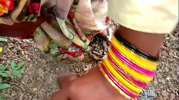 مقاطع فيديو Everbest christmas sex in jungle desi radhika جديدة للطاقة
