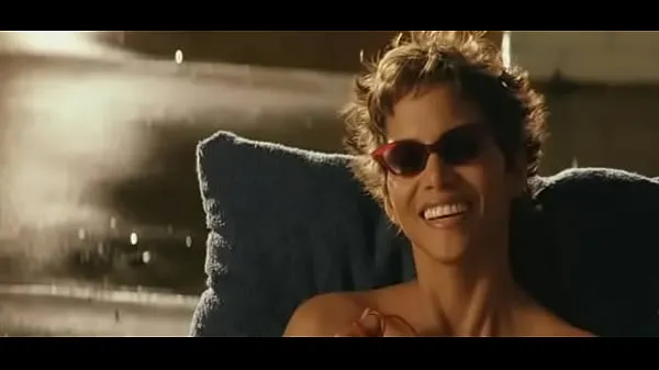 تازہ Halle Berry In Swordfish توانائی کے ویڈیوز