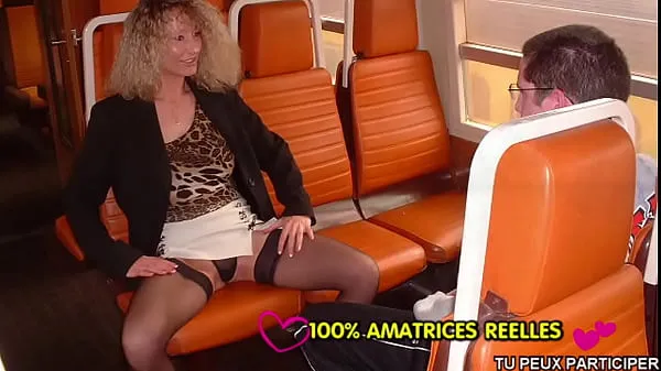 Frisse Virgin boy and horny in train energievideo's