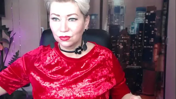 Fersk Mature webcam whore literally tears her ass in a private show! Super asshole closeup energivideoer