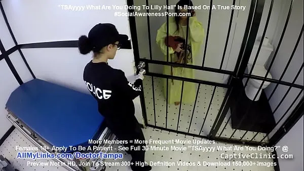 Sveži videoposnetki o TSAyyyy What Are You Doing To Lilly Hall" As TSA Agent Lilith Rose Strip Searches Lilly Hall Before Taking Her For Cavity Search By Doctor Tampa .com energiji
