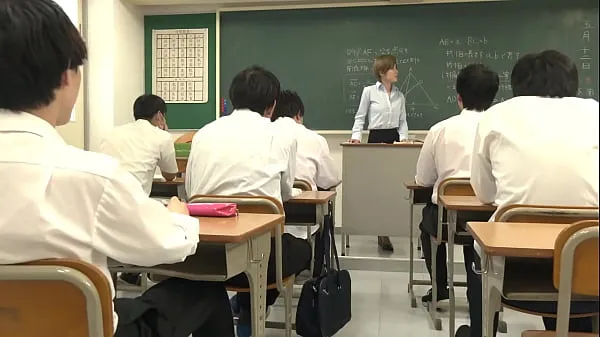 Una maestra casada que se moja 10 veces en una clase de semen que no puede hacer una voz Mio Kimishima