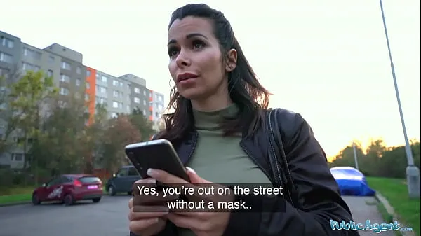 تازہ Public Agent Stunning brunette with fantastic tits fucks a stranger to pay a fine توانائی کے ویڈیوز