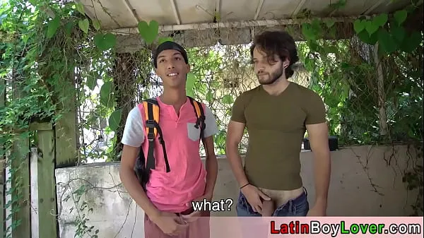 Video di L' ispanico amatoriale magro Diego senza sella come se non ci fosse un domanienergia fresca