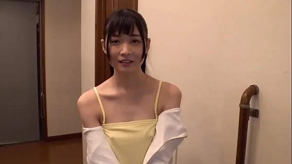 No bra!? A beautiful clerk with small breasts does not notice her nipples that have erected and make me excited about her working appearance ...[Part 3 Video tenaga segar