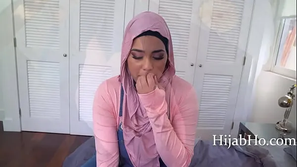 Fersk Fooling Around With A Virgin Arabic Girl In Hijab energivideoer