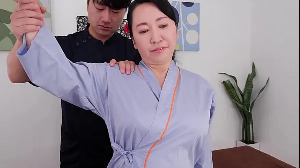 Video về năng lượng A Big Boobs Chiropractic Clinic That Makes Aunts Go Crazy With Her Exquisite Breast Massage Yuko Ashikawa tươi mới