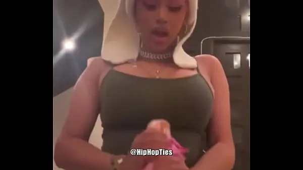 Fresh Cardi B jerking off whipped cream can energy Videos