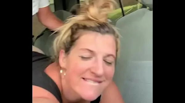 Friss Amateur milf pawg fucks stranger in walmart parking lot in public with big ass and tan lines homemade coupleenergiás videók
