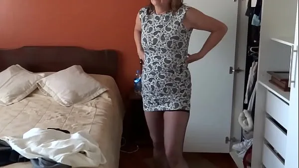 Frisse I love showing off in erotic lingerie in front of my stepson's friends so they jerk off and cum in front of me energievideo's