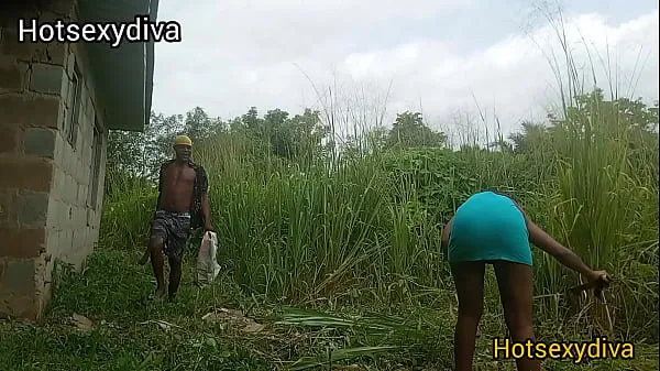 Fresh Hotsexydiva taking the laborers BBc raw, hardcore.(please watch full video on X-RED energy Videos