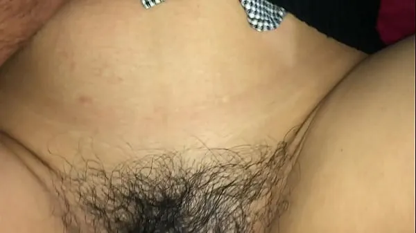 While my girlfriend went to the market, I took off her sister's pants and we started fucking quickly before she arrived Video tenaga segar