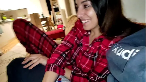 تازہ Wife in pajamas fucks a friend in silence while her husband is in the room توانائی کے ویڈیوز