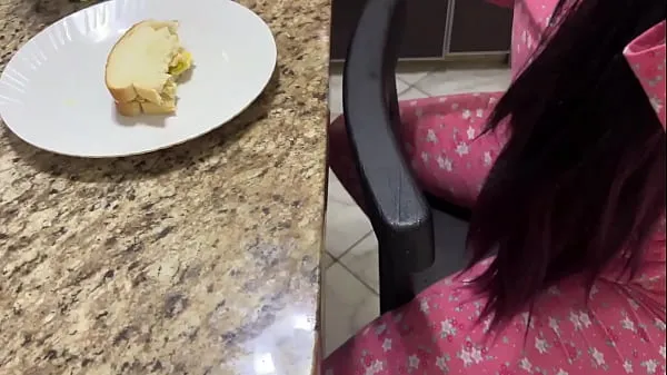 My Beautiful Stepdaughter in Pajamas Likes to Sit with her Big Ass Out Video tenaga segar