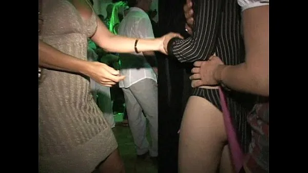 ताज़ा Want to be popular at swing orgy?Young MILF cocksucker cuntlicker shows how ऊर्जा वीडियो